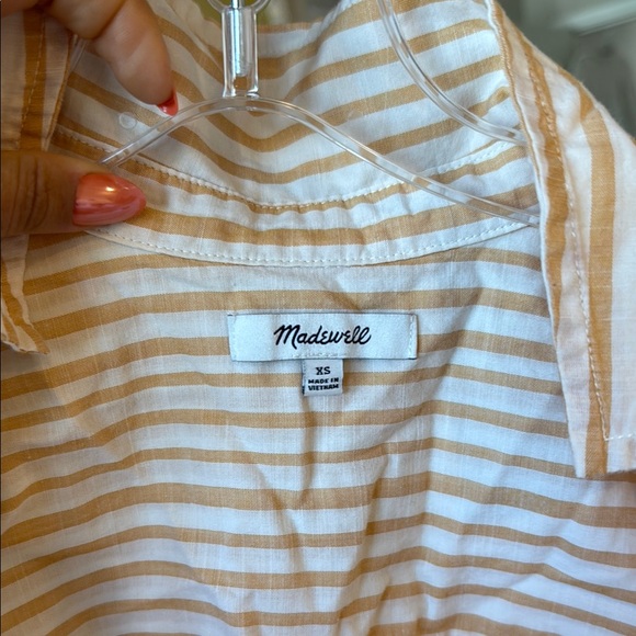 Madewell Beige and White Striped Shirt - Picture 2 of 2